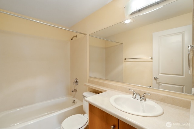 12404 E Gibson Rd Unit Q202, Everett, WA 98204 - bathroom with shower / bath combination, vanity, and toilet