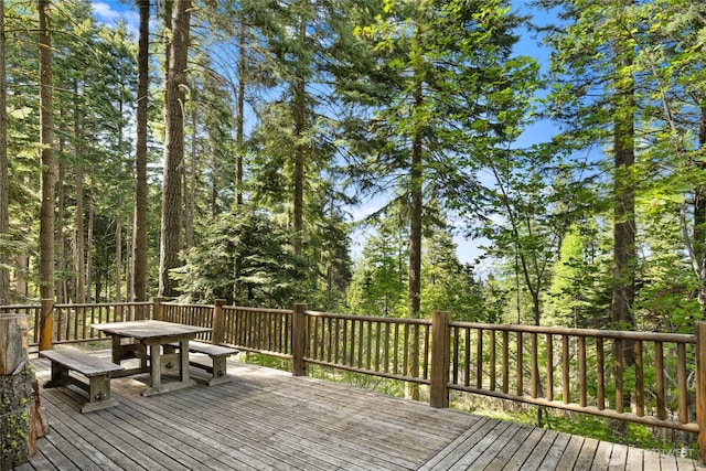 21 Two Springs Rd, Cle Elum, WA 98922 - wooden terrace featuring outdoor dining space and a forest view