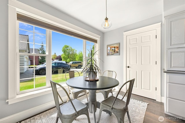 624 E Maberry Dr, Lynden, WA 98264 - dining area with dark wood-type flooring and baseboards