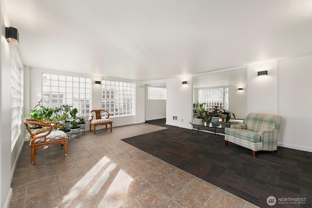 522 W Mercer Pl Unit 401, Seattle, WA 98119 - building lobby with visible vents