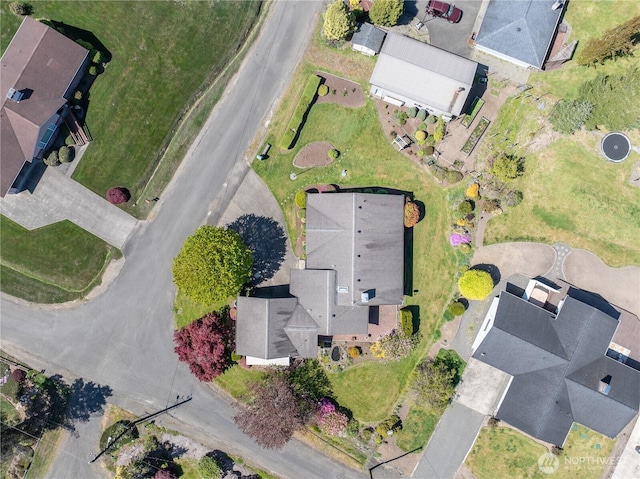 524 Carl Way, Aberdeen, WA 98520 - bird's eye view