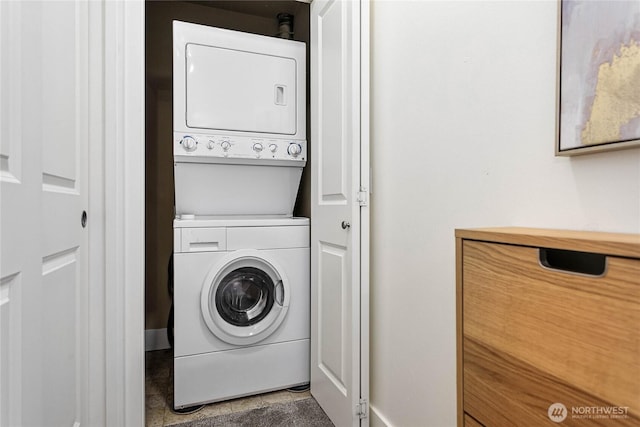 1015 Railroad Ave Unit 405, Bellingham, WA 98225 - laundry room featuring stacked washer / dryer