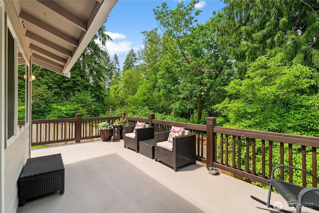 10811 164th Pl NE, Redmond, WA 98052 - view of patio / terrace