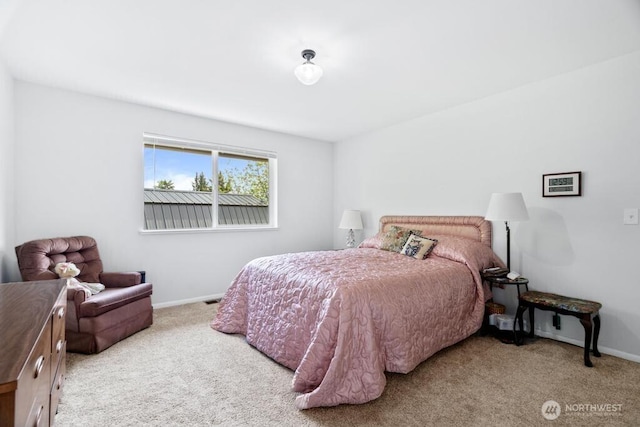 6 SE 16th St, Chehalis, WA 98532 - carpeted bedroom with baseboards