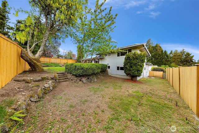 12219 SE 64th Pl, Bellevue, WA 98006 - view of yard