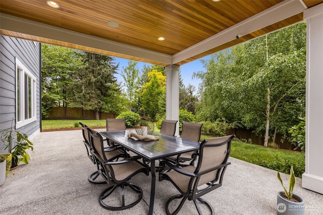 4161 86th Ave SE, Mercer Island, WA 98040 - view of patio with outdoor dining space and a fenced backyard