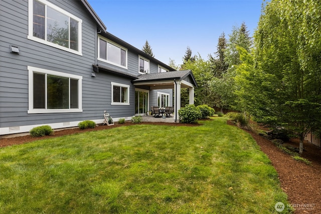 4161 86th Ave SE, Mercer Island, WA 98040 - rear view of property with a patio area and a lawn