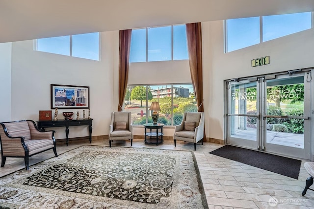 3201 Pacific Ave Unit 305, Tacoma, WA 98418 - common area with a high ceiling