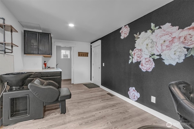 108 Centre St S, Rainier, WA 98576 - entrance foyer with light wood-style floors and baseboards