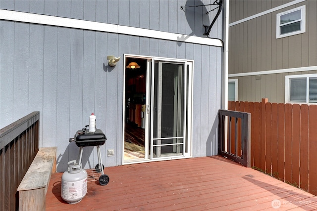 2824 187th St E, Tacoma, WA 98445 - view of wooden deck
