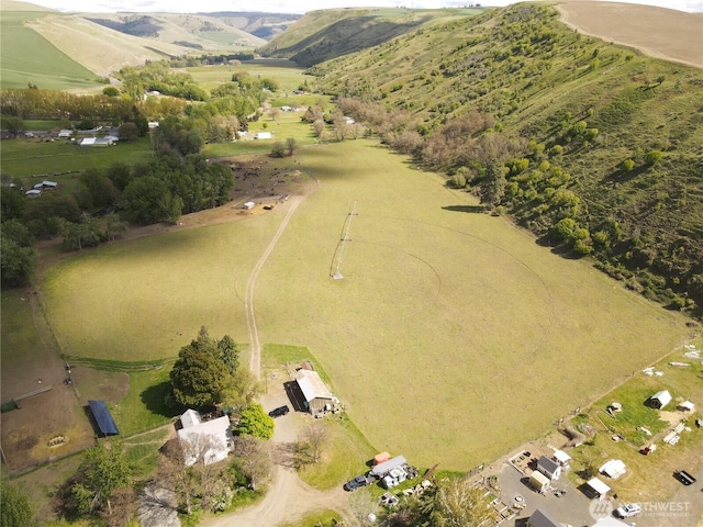 drone / aerial view with a rural view