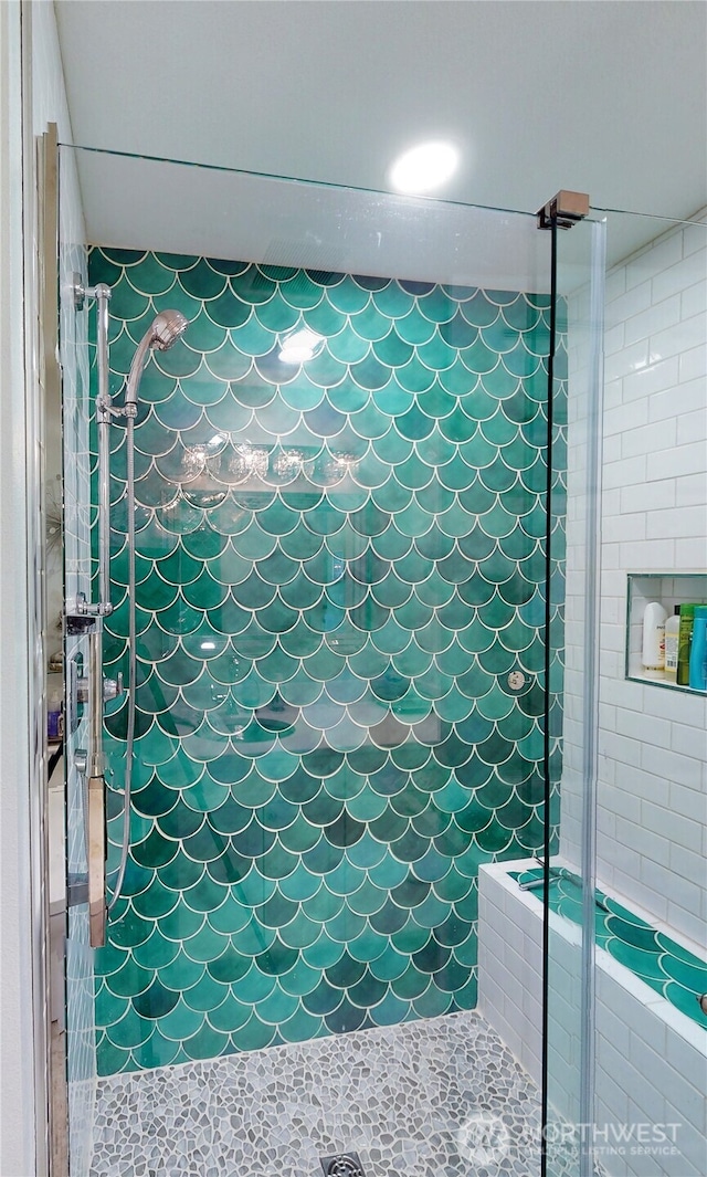 1005 346th Pl, Ocean Park, WA 98640 - bathroom with a shower stall