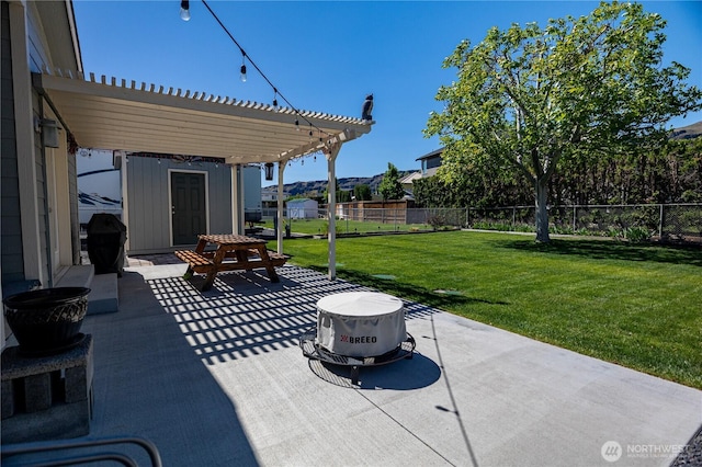 878 SW Hunter Ave, Quincy, WA 98848 - view of patio with a pergola