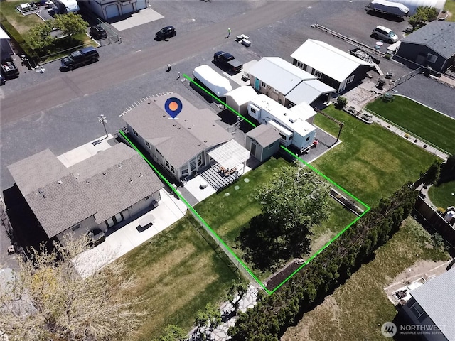 878 SW Hunter Ave, Quincy, WA 98848 - aerial view of residential area featuring property parcel outlined