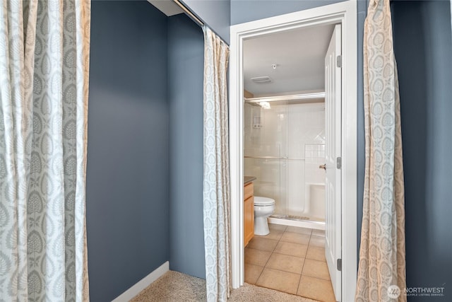 8075 Harborview Rd Unit 301, Blaine, WA 98230 - bathroom featuring a shower with curtain and toilet