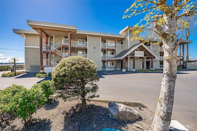 8075 Harborview Rd Unit 301, Blaine, WA 98230 - view of building exterior