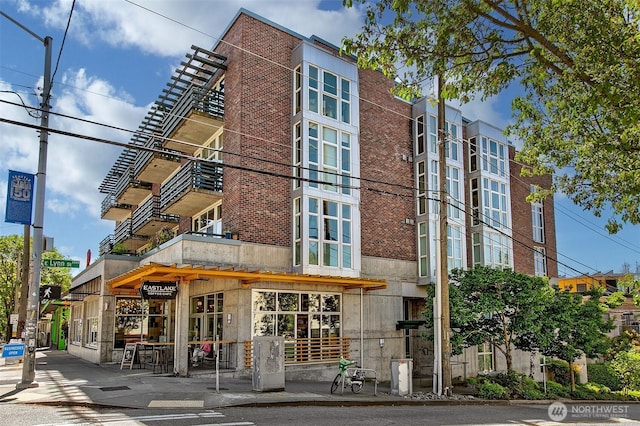 125 E Lynn St Unit 205, Seattle, WA 98102 - view of property