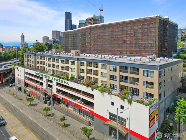 321 10th Ave S Unit 705, Seattle, WA 98104 - view of apartment building / complex with a city view