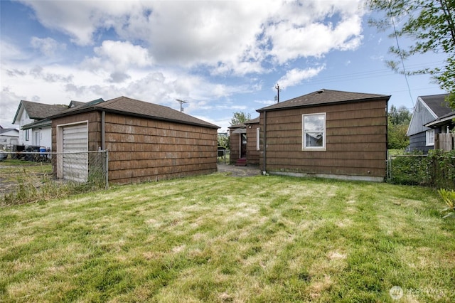 1306 Morgan St, Aberdeen, WA 98520 - view of yard with an outbuilding