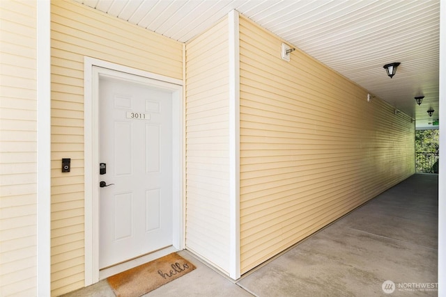 view of property entrance