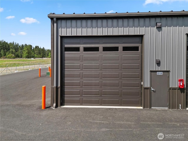 view of detached garage