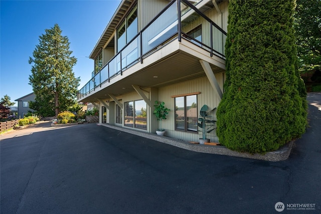 3911 NE 158th Ln, Lake Forest Park, WA 98155 - view of property