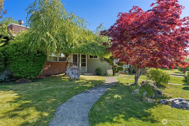 1203 Tower Ave, Raymond, WA 98577 - view of front of house featuring a front lawn
