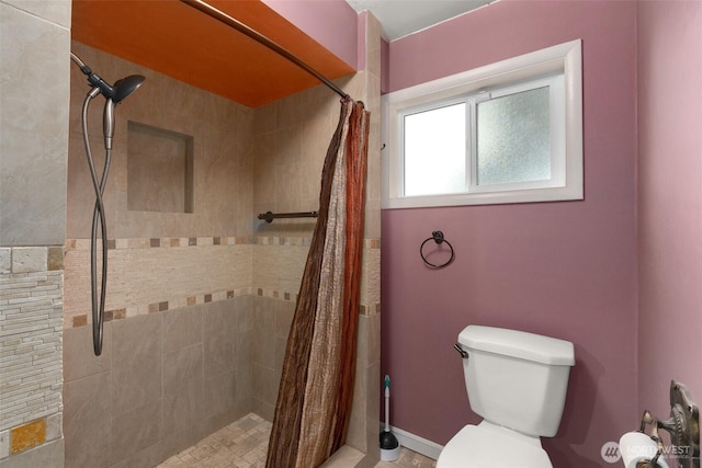 1203 Tower Ave, Raymond, WA 98577 - full bathroom featuring tiled shower and toilet