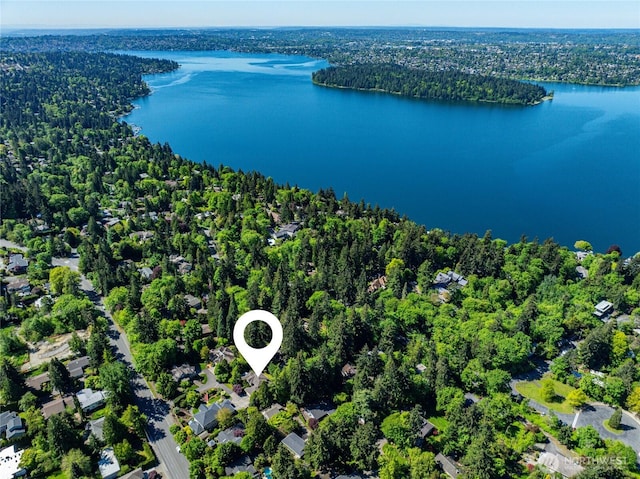 8380 SE 43rd St, Mercer Island, WA 98040 - aerial view featuring a water view and a view of trees