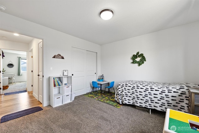 3504 Kathren Ln, Pasco, WA 99301 - bedroom featuring carpet floors and a closet