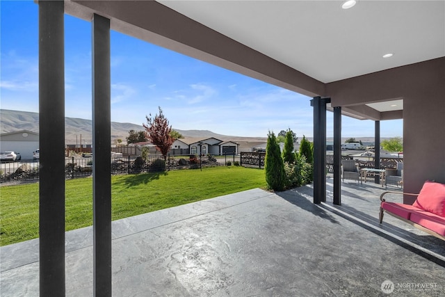 419 Edgewater Way SW, Mattawa, WA 99349 - view of patio / terrace featuring a mountain view