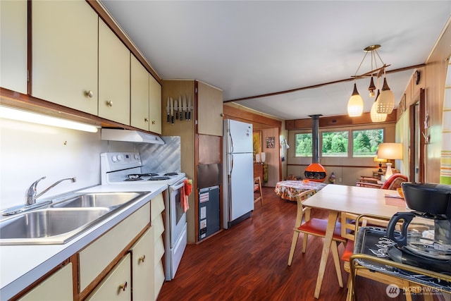 137 Crescent Beach Dr, Packwood, WA 98361 - photo 8