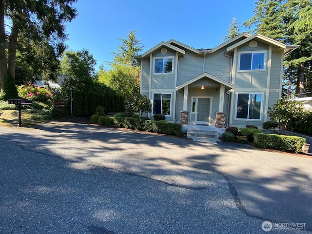 view of front of property