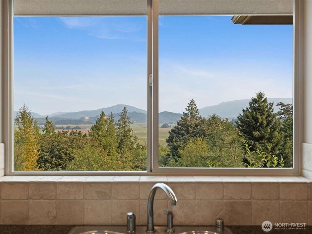 857 Tinas Coma Ln, Burlington, WA 98233 - photo 11