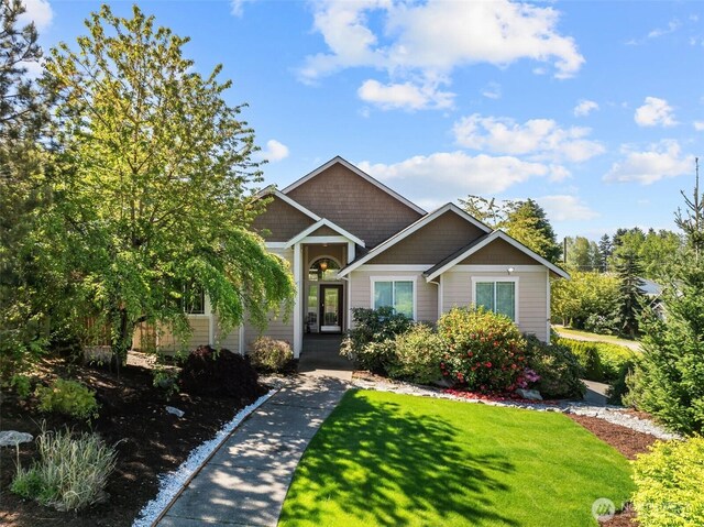 4002 33rd St NE, Tacoma, WA 98422 - craftsman-style home featuring a front yard