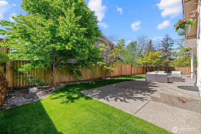 4002 33rd St NE, Tacoma, WA 98422 - view of yard featuring outdoor lounge area and a patio