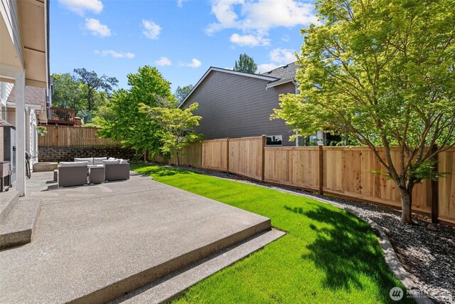 4002 33rd St NE, Tacoma, WA 98422 - view of yard with an outdoor living space and a patio