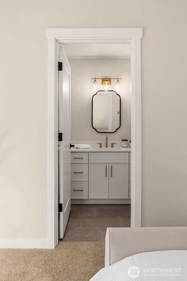 10604 NE 137th Pl, Kirkland, WA 98034 - bathroom with vanity and baseboards