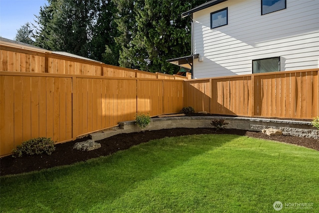10604 NE 137th Pl, Kirkland, WA 98034 - view of yard