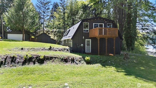 15802 67th Ave NW, Gig Harbor, WA 98332 - view of grassy yard with a garage
