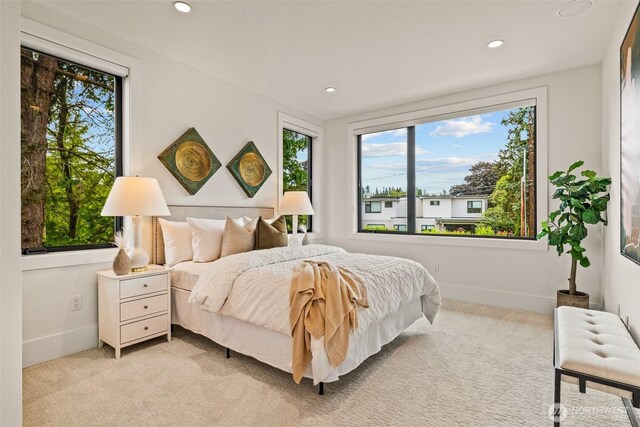 8458 NE 9th St, Medina, WA 98039 - bedroom with recessed lighting, light carpet, and baseboards