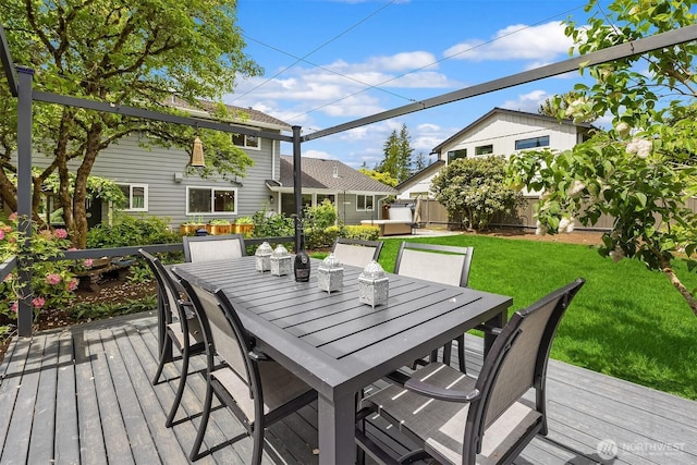 deck featuring outdoor dining space