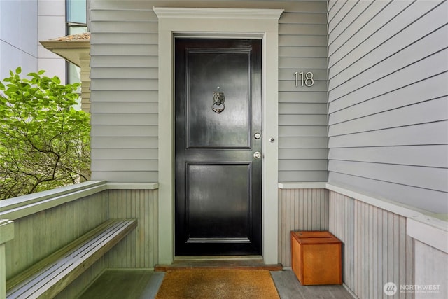 view of property entrance