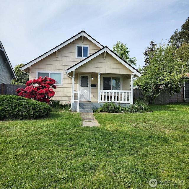 705 E 54th St, Tacoma, WA 98404 - bungalow-style home featuring covered porch