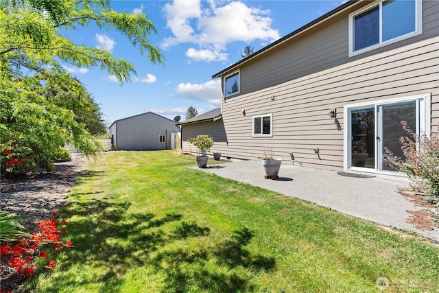 3612 64th St E, Tacoma, WA 98443 - view of grassy yard featuring a patio area