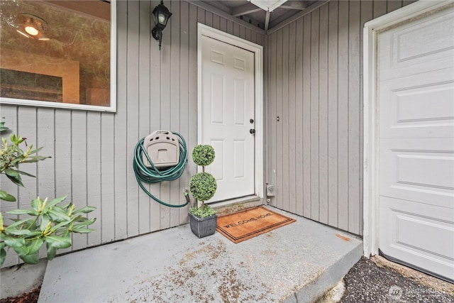 view of property entrance