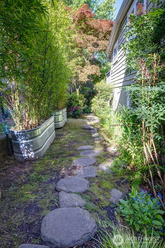 1109 30th Ave, Seattle, WA 98122 - view of yard