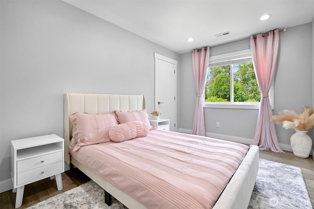 5010 NW Dr, Bellingham, WA 98226 - bedroom featuring wood finished floors, recessed lighting, and baseboards