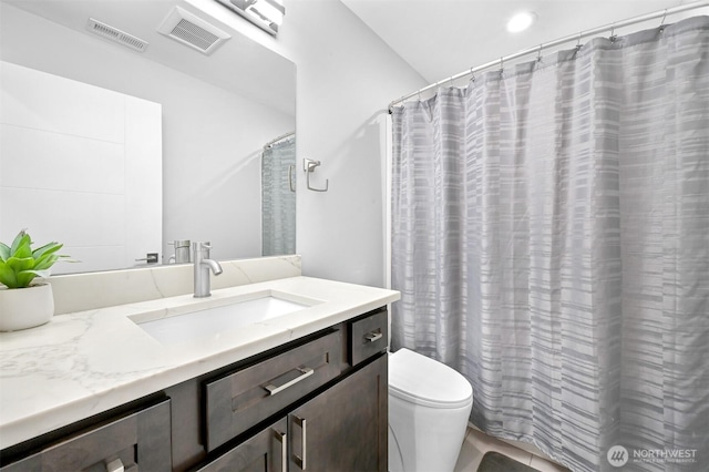 5010 NW Dr, Bellingham, WA 98226 - full bathroom featuring toilet, vanity, and curtained shower