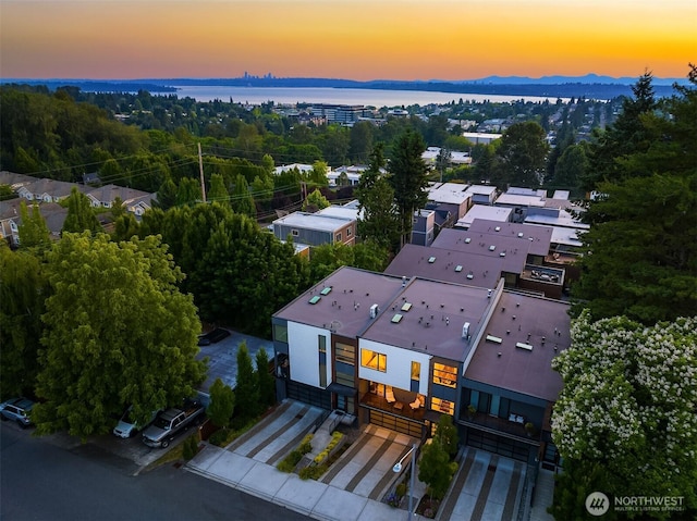 view of aerial view at dusk